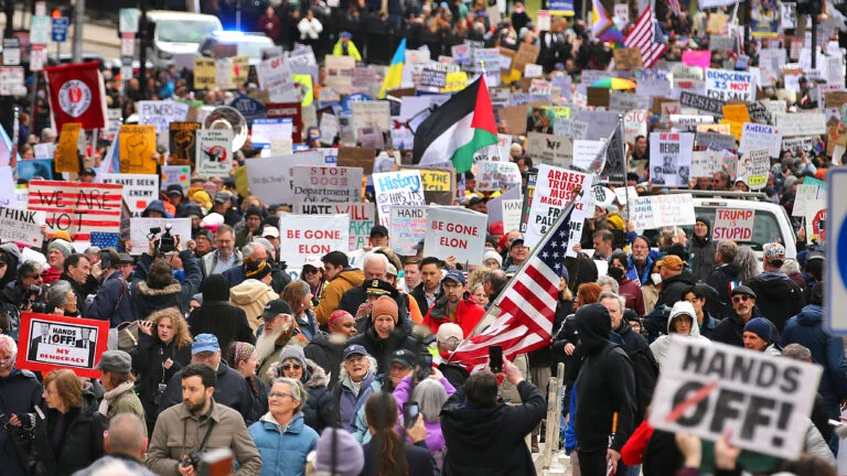 Thousands of U.S. citizens protest against Trump policies across the nation